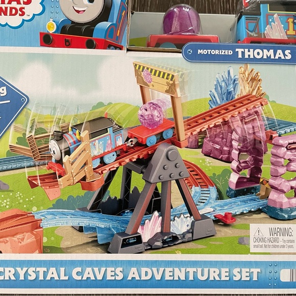 New! Thomas & Friends Motorized Crystal Caves Adventure Set - Picture 5 of 15